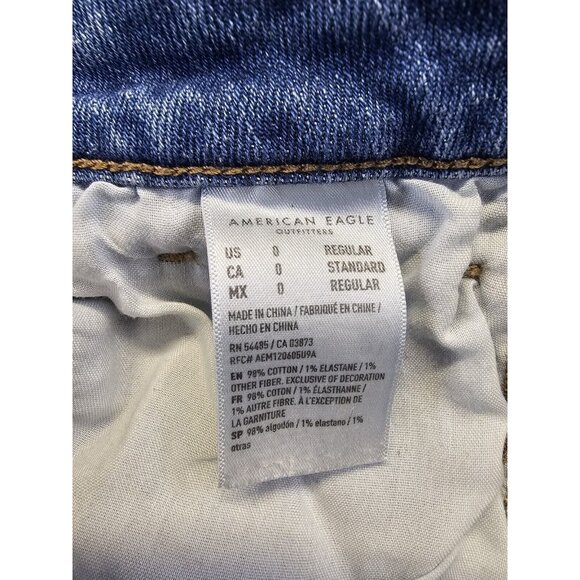 American Eagle Women's Blue Mom Short Cut Off Denim Jean High Rise Shorts Size 0 - Picture 6 of 9